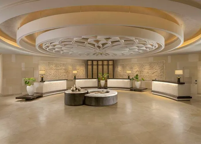Курортный комплекс Hilton Bali 5*